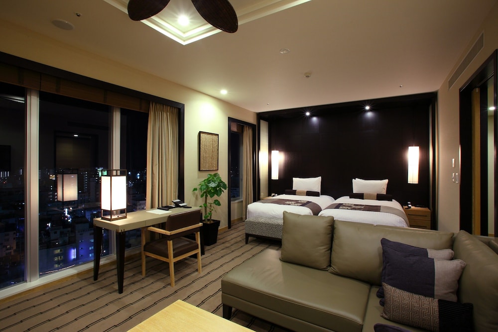 Rihga Royal Gran Okinawa 23/74