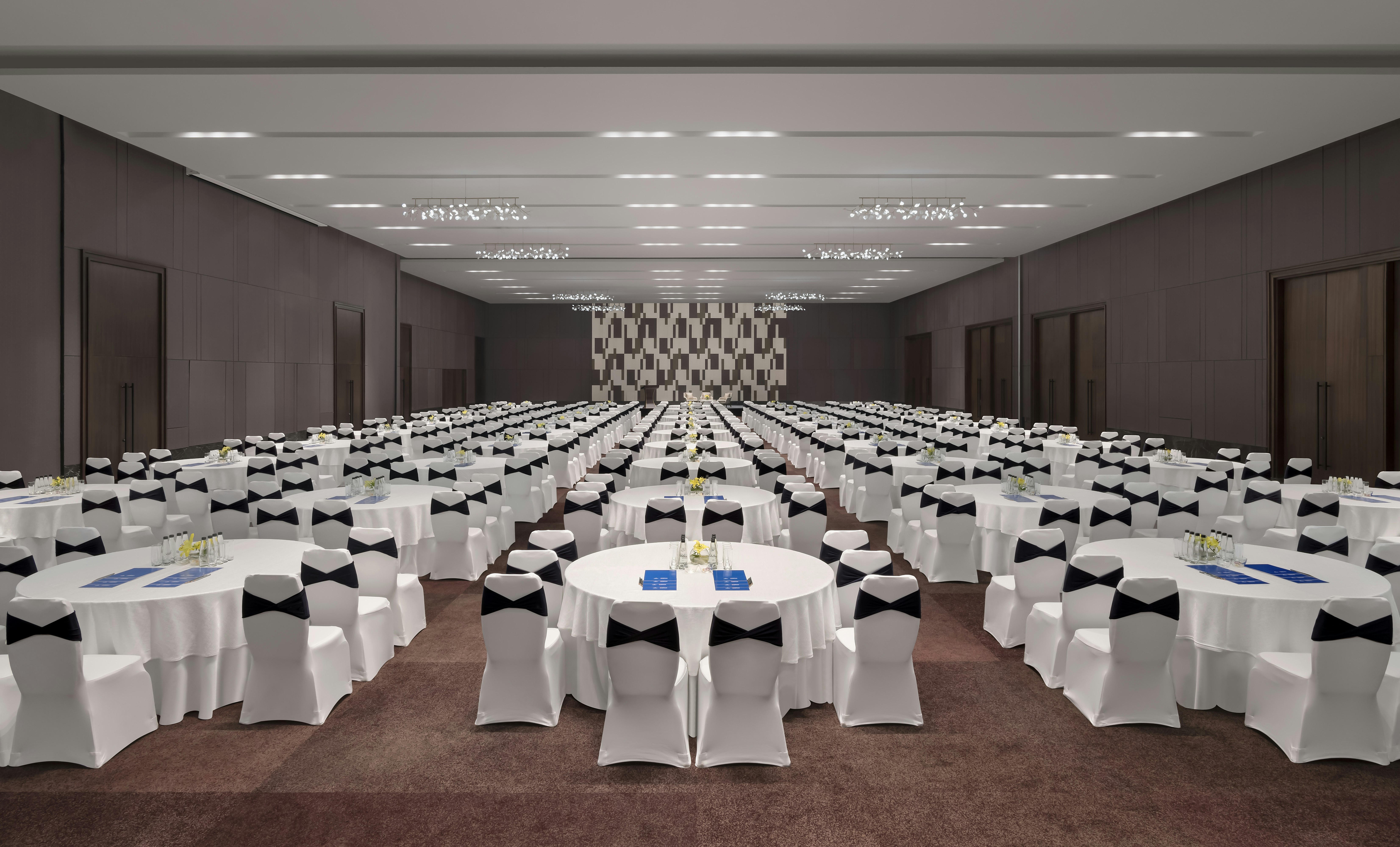 Hilton Bengaluru Embassy Manyata Business Park 30/47
