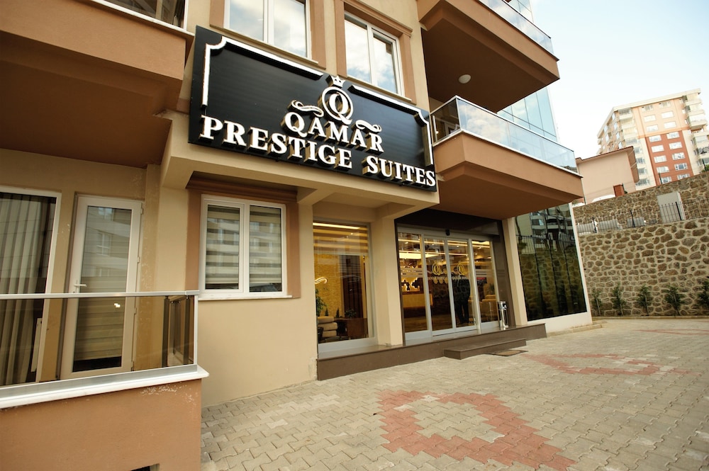 QAMAR PRESTIGE SUITES 5/49