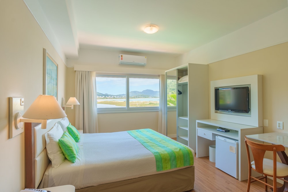 SUPERIOR, DOUBLE BED, OCEAN VIEW