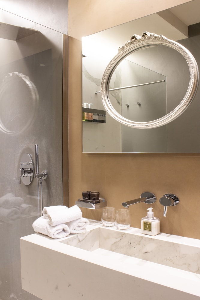 Le Quattro Dame Luxury Suites 73/73