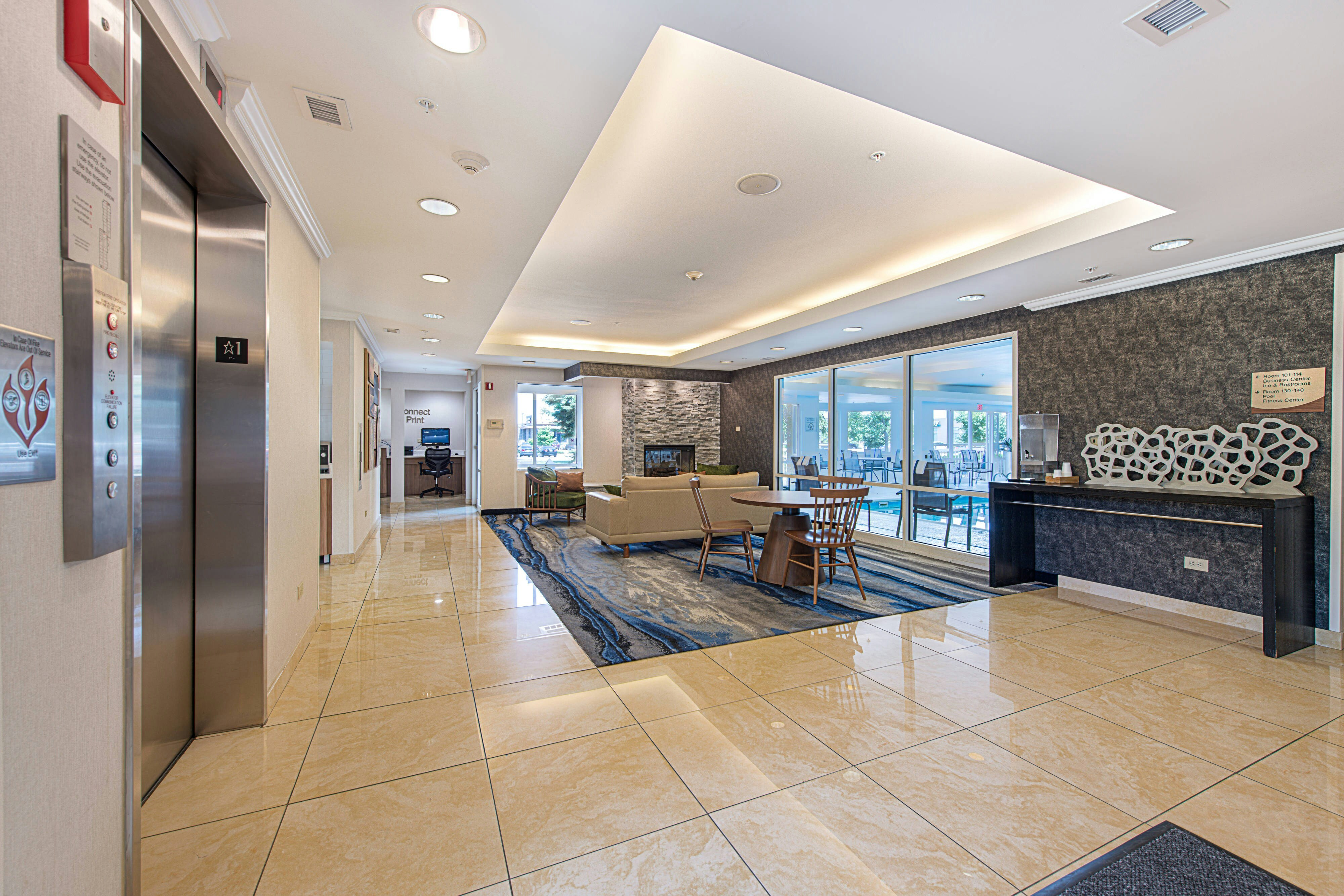 Fairfield Inn Suites Chicago Naperville 2/11
