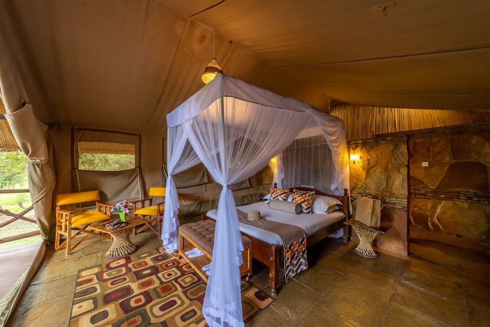 Sentrim Mara Lodge 18/47