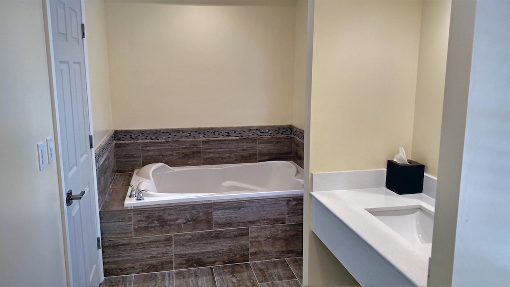 Best Western Plus Cold Spring 14/46