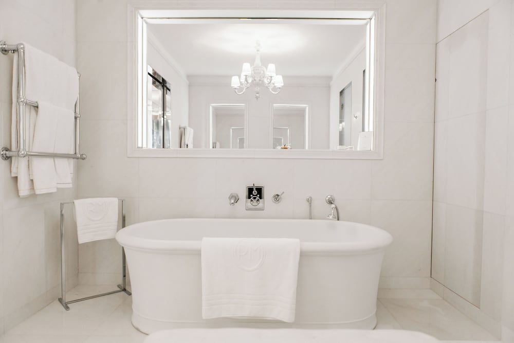 Le Royal Monceau Raffles Paris 80/80