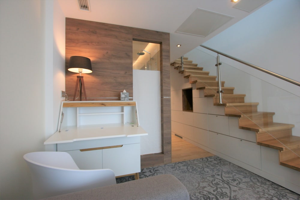 Parkhotel Residenz 53/53