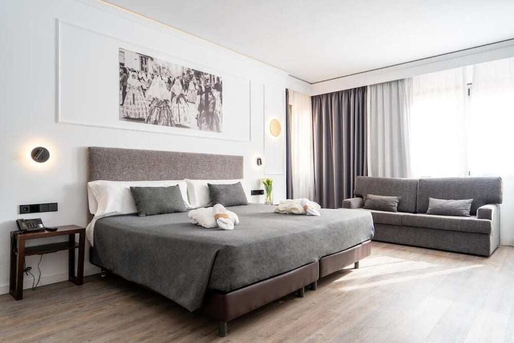 Hotel Conqueridor Ex Medium 22/72
