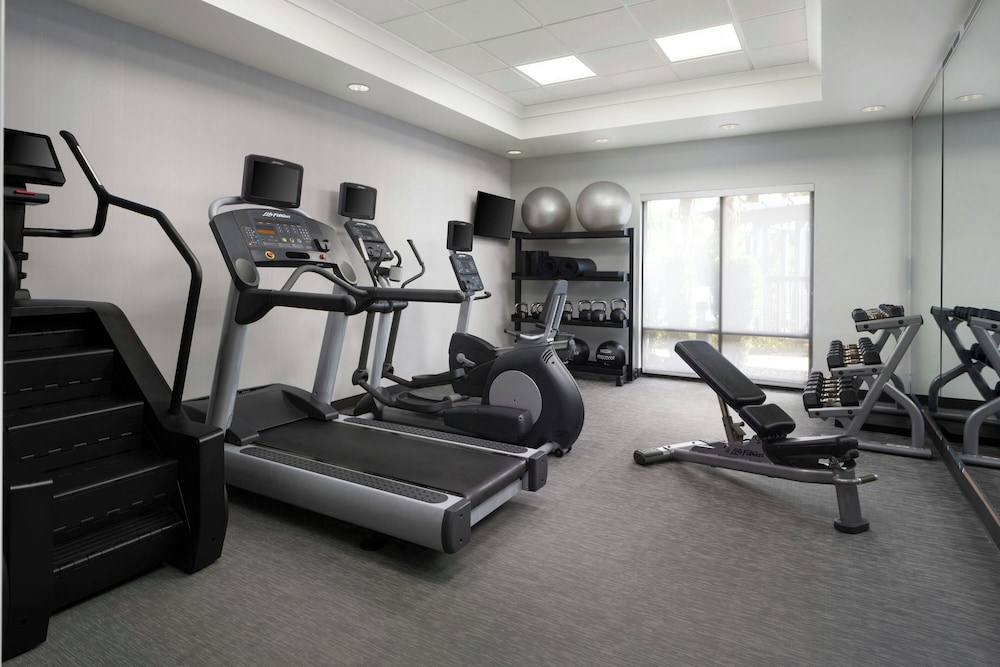 SpringHill Suites Fort Myers Airport 16/41
