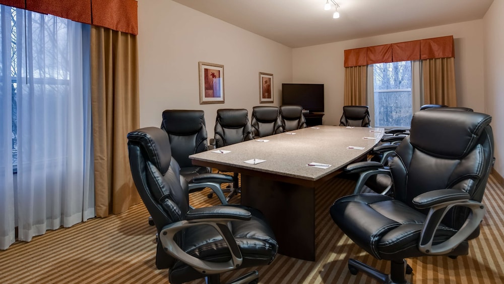 Best Western Plus Greenville South 39/41