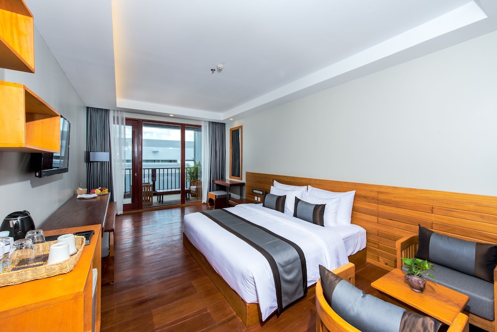 Pacific Hotel and Spa Siem Reap 10/50