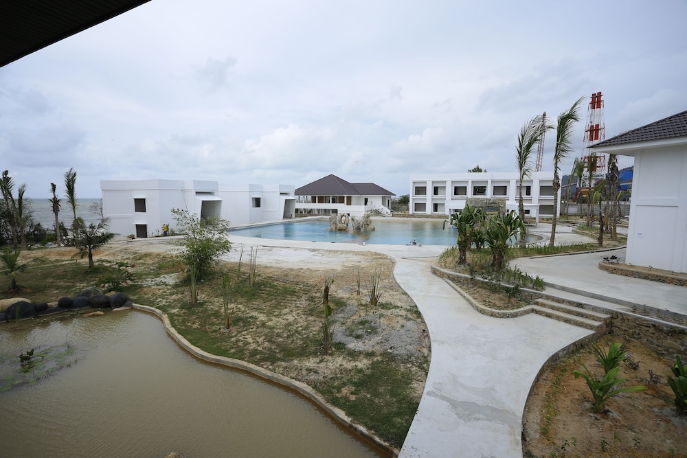 Kahyangan Resort 12/19