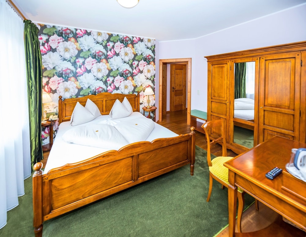 DESIGN, DOUBLE BED, GARDEN VIEW, ANNEX