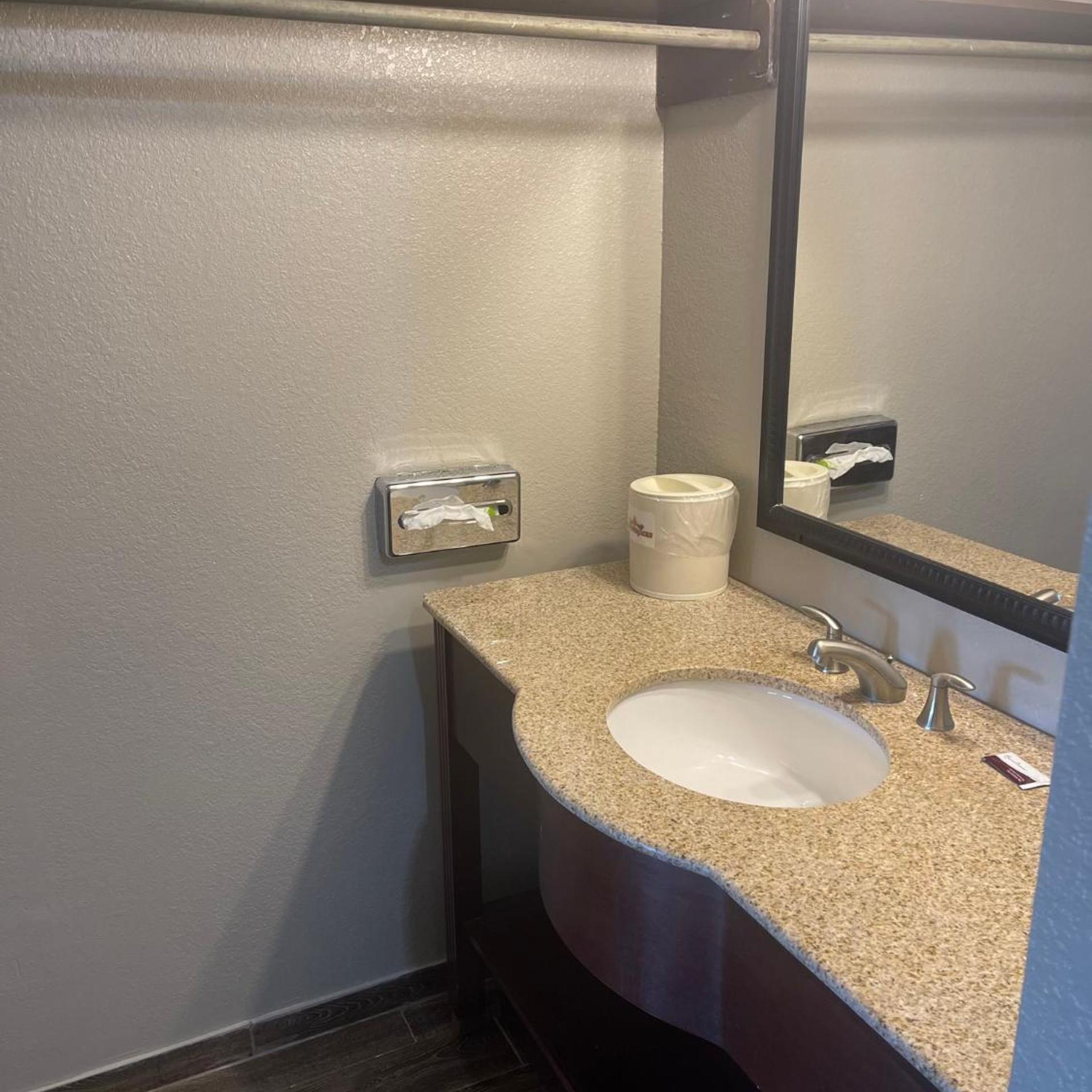 Linder Motor Lodge 18/21