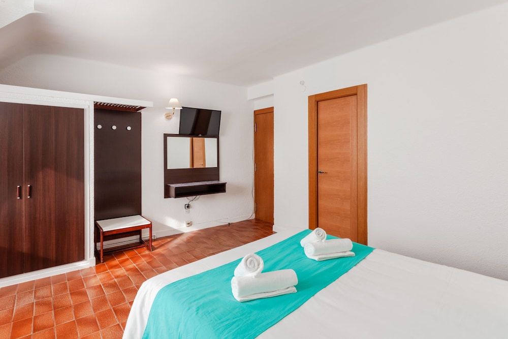 HOTEL MORROS 21/33