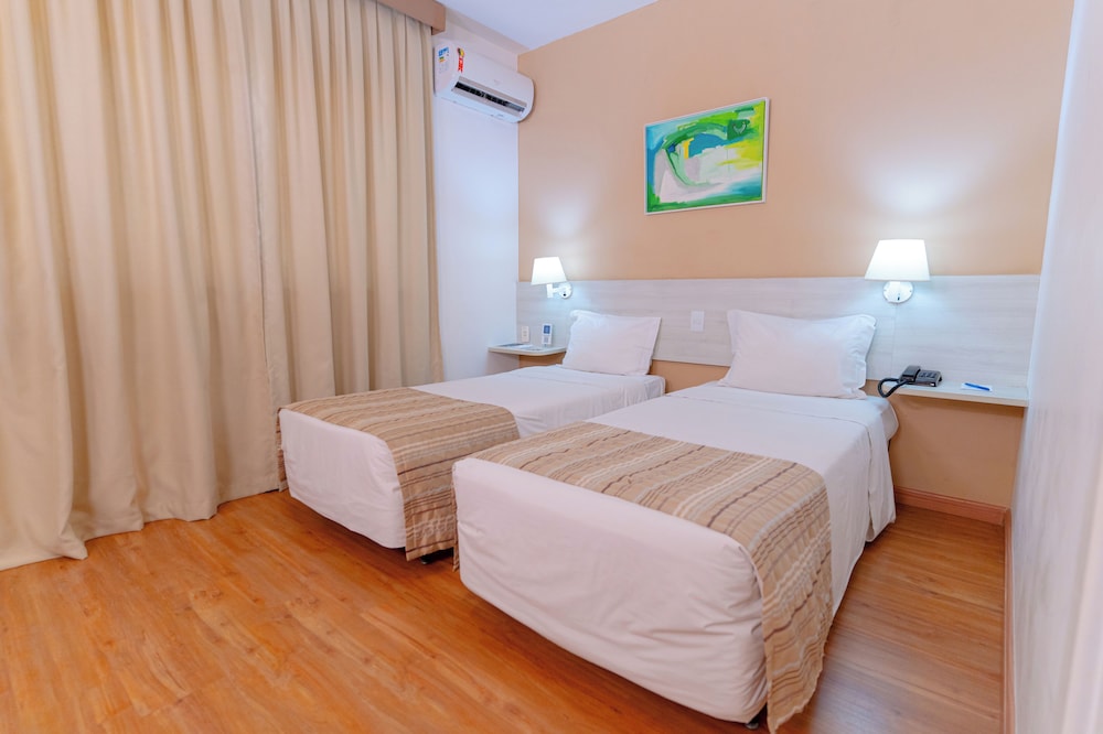 Camacari Plaza Hotel 19/72