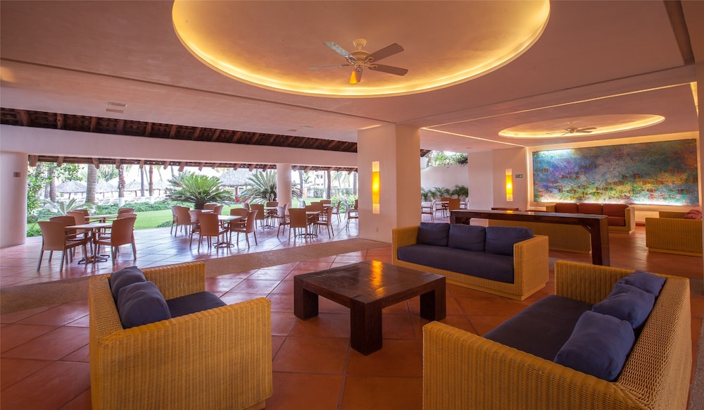 Park Royal Beach Ixtapa All Inclusive 8/69