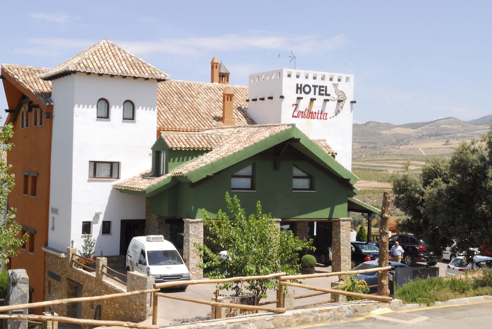 Hotel Zerbinetta in DILAR