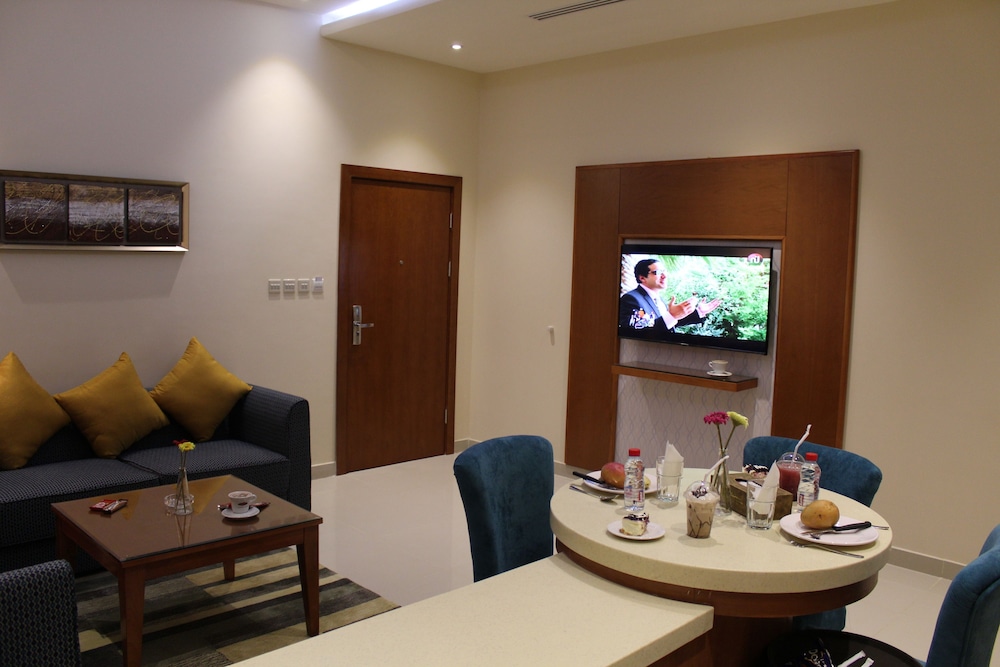 Pestana Hotel and Suites 2 46/52