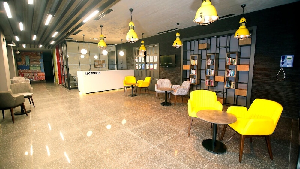 Ramira Joy Hotel 25/40
