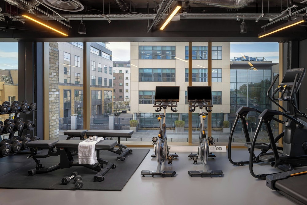 Moxy Dublin Docklands 24/48