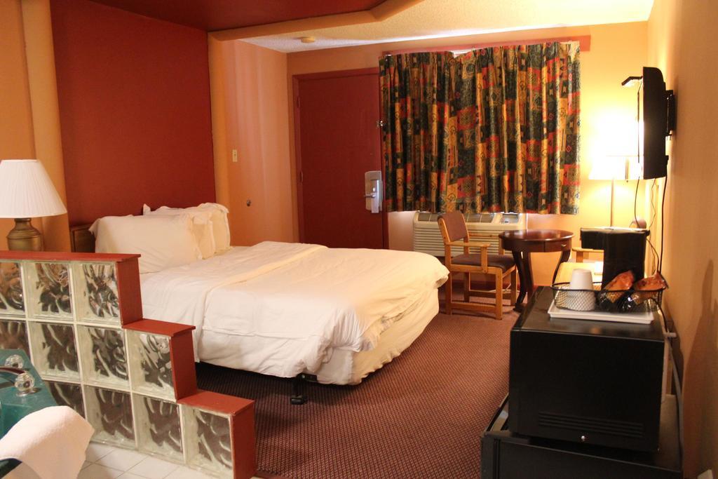 Oceanside Lodge 13/31
