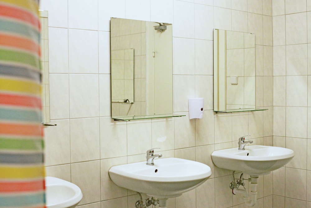 MAC City Hostel 30/33