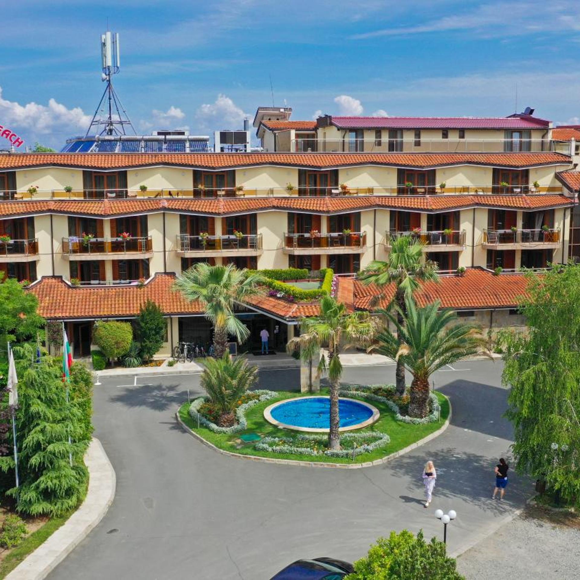 Laguna Beach Resort And Spa 2/65