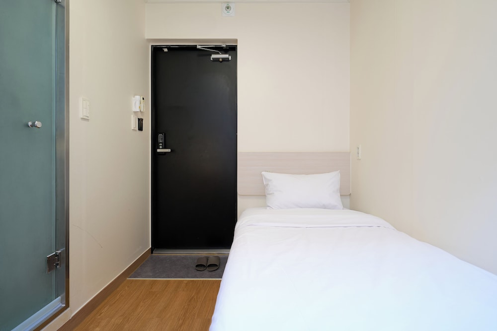 K-Guesthouse Myeongdong 2 18/55