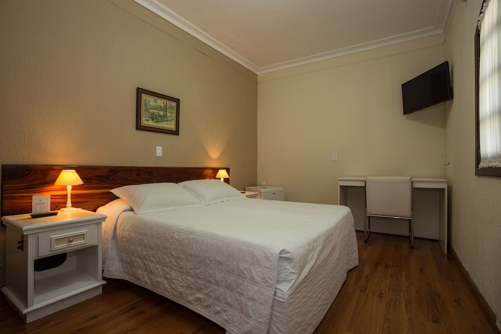 STANDARD, DOUBLE BED