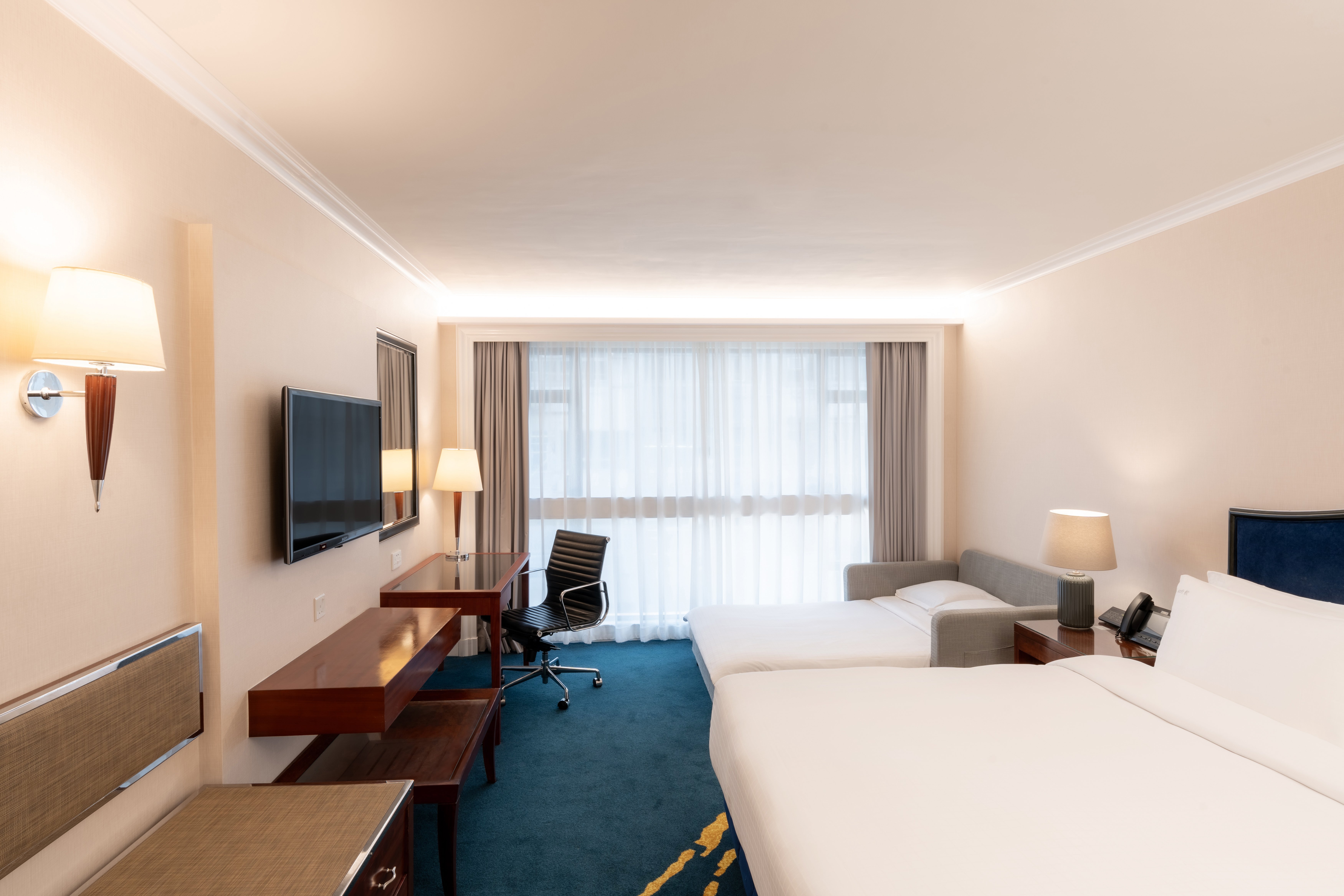 Holiday Inn Golden Mile Hong Kong 35/79
