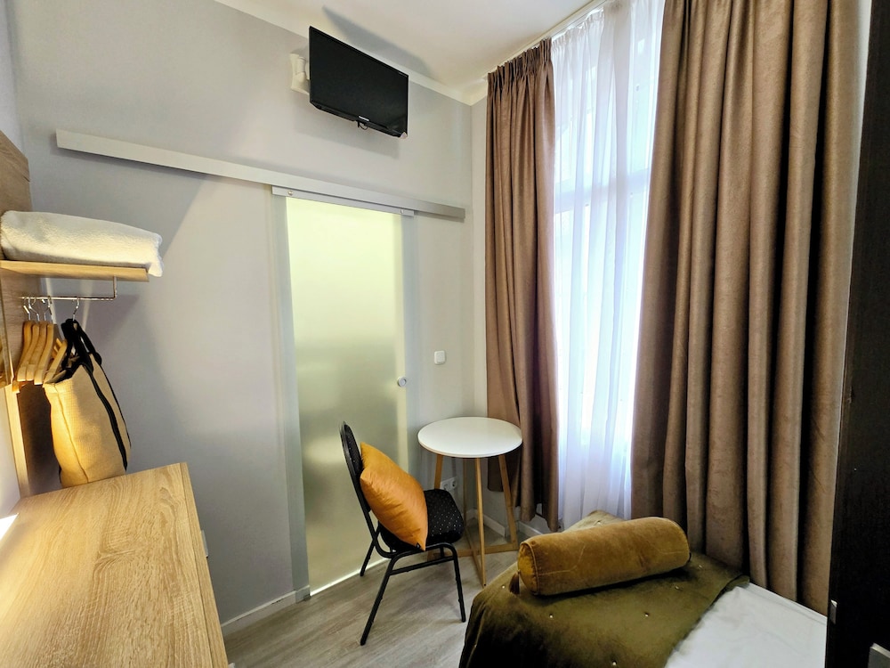 City Hotel Storch 57/59