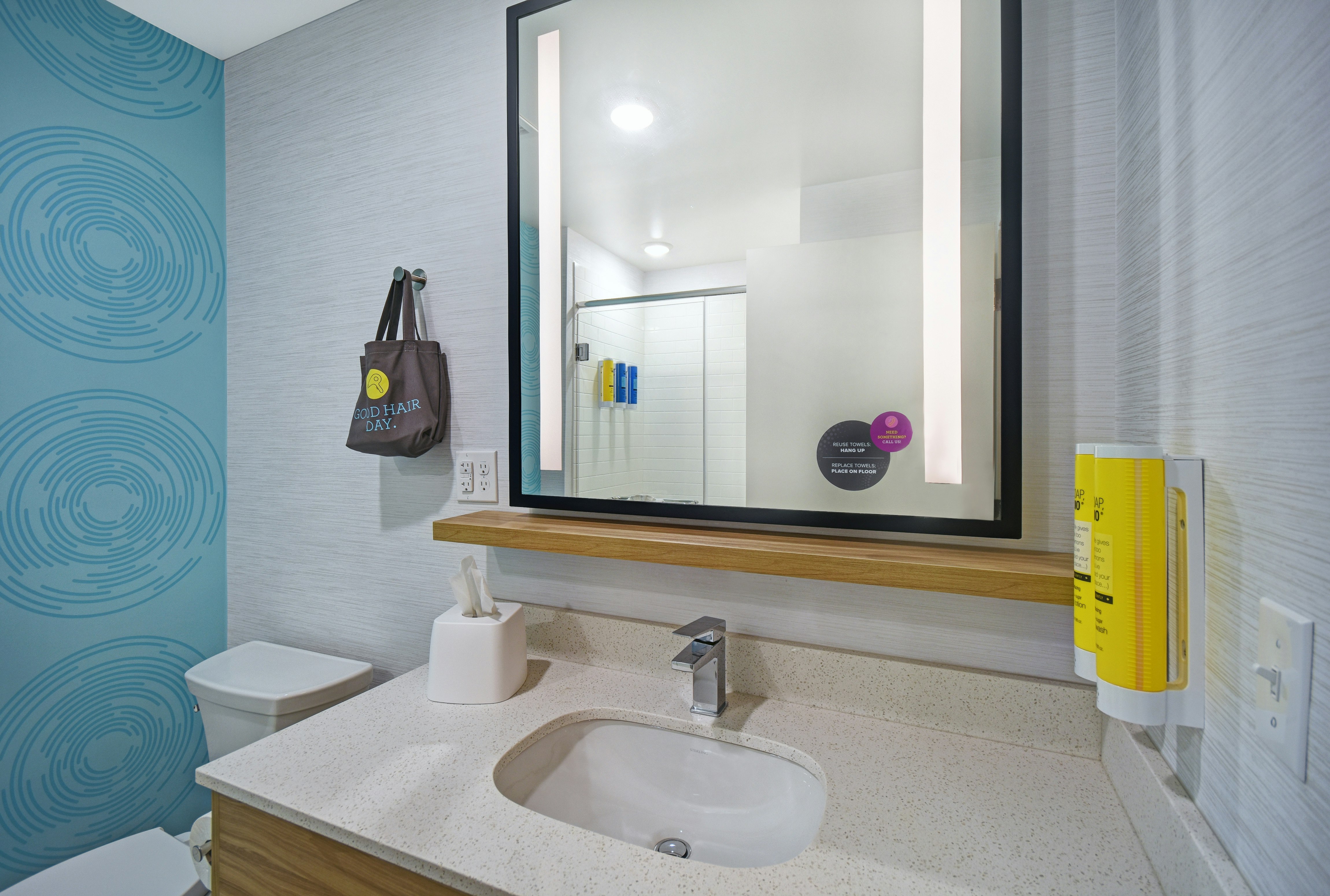 غرفة بسرير كينج، Tru By Hilton Grand Rapids Airport 3/4