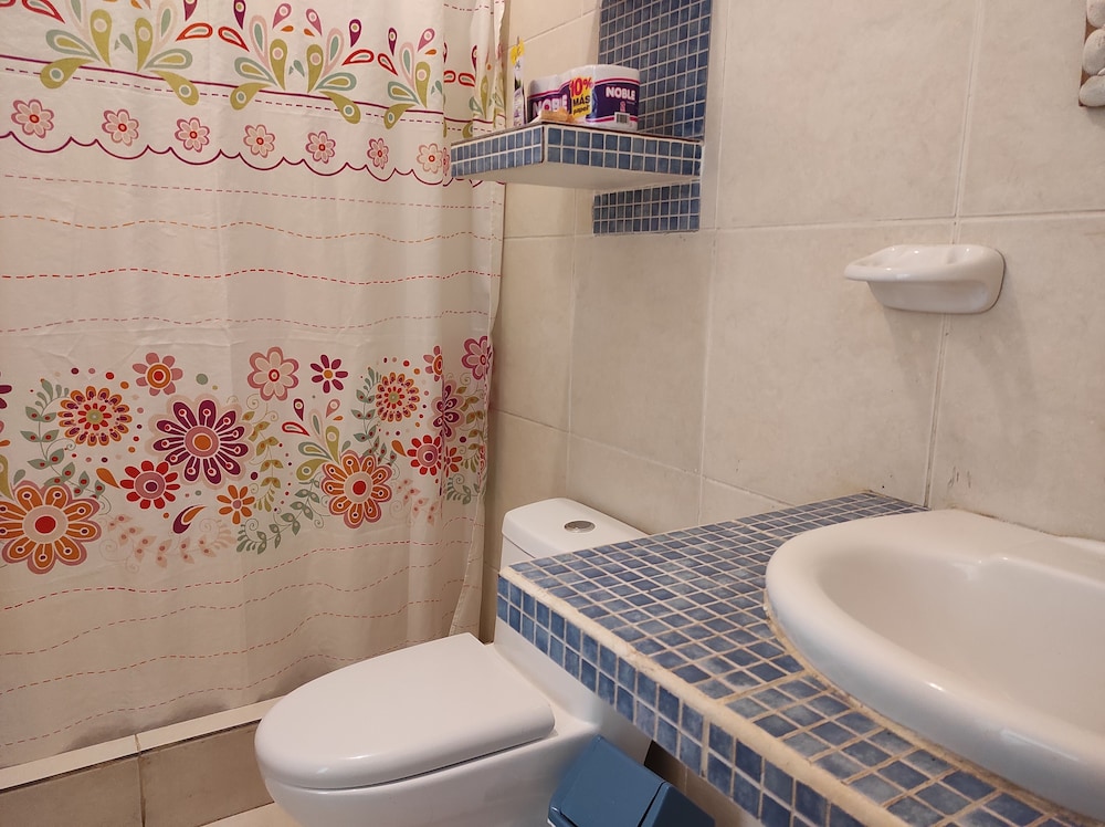 Hotel Costa Blanca de Mancora 49/50