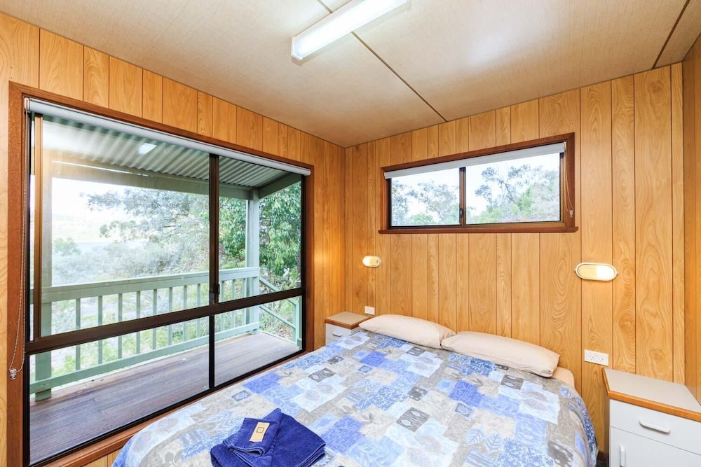 Reflections Holiday Parks Wyangala Waters 16/36