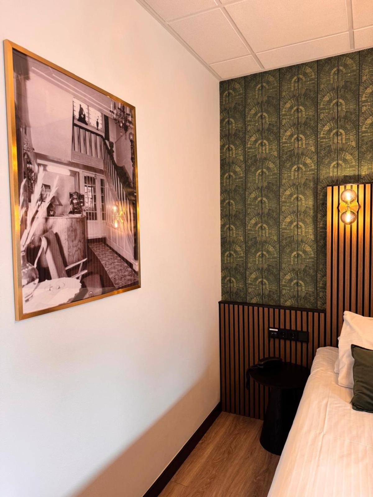 Superior, Twin Beds, Sauna
