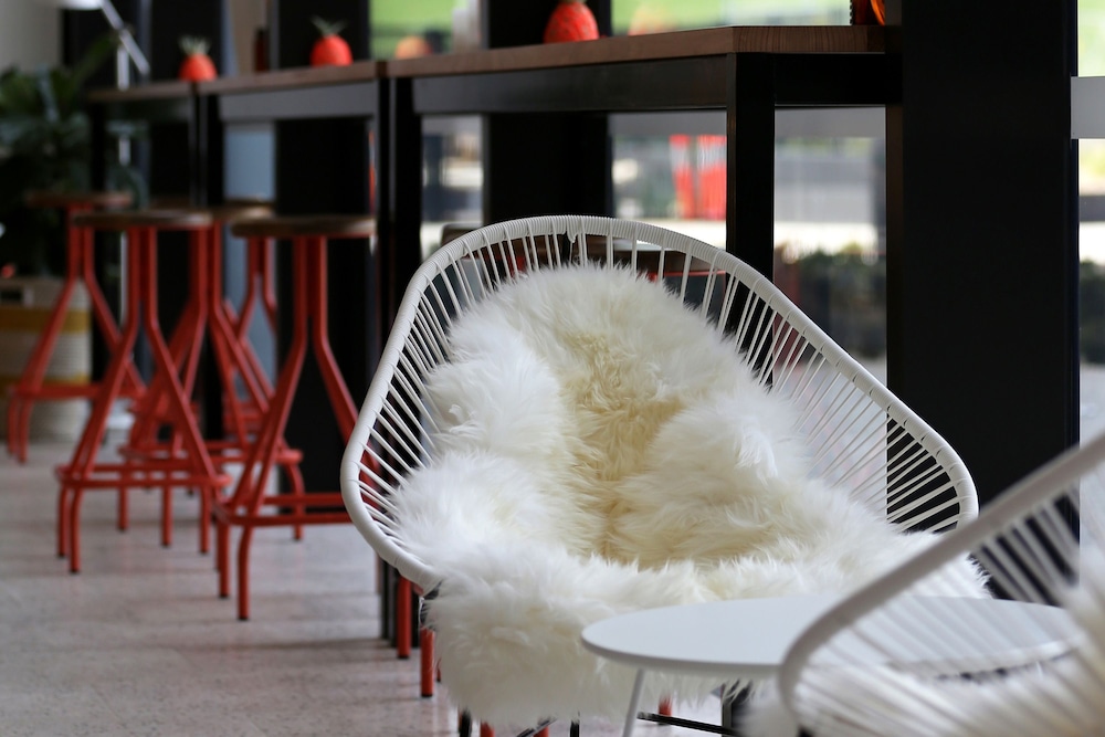 The Larwill Studio Melbourne - Art Series 36/42