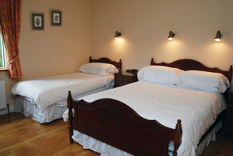 Room at Birchwood Kenmare B&B, Kilgarvan