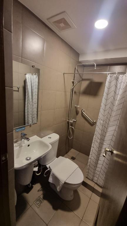 One Cristina Suites 49/49