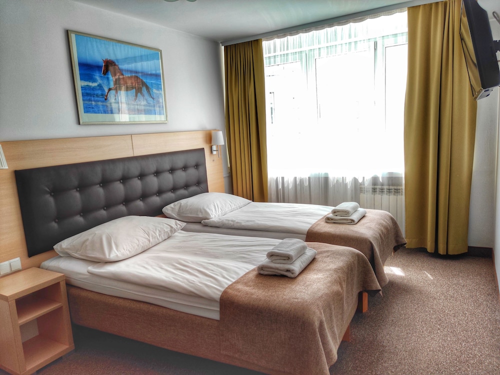 Logos Hotel Warsaw 16/75