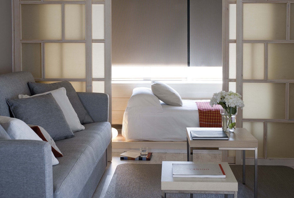 1 BEDROOM, APARTMENT