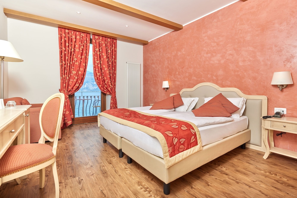 1 Bedroom, Comfort, Suite, Lake Side