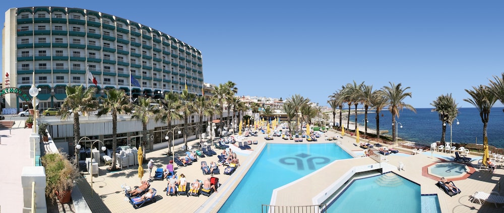 Qawra Palace Resort & Spa 11/66