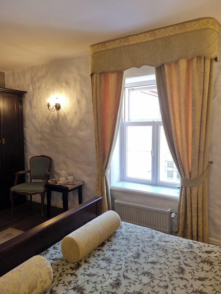 Taanilinna Hotel 18/36