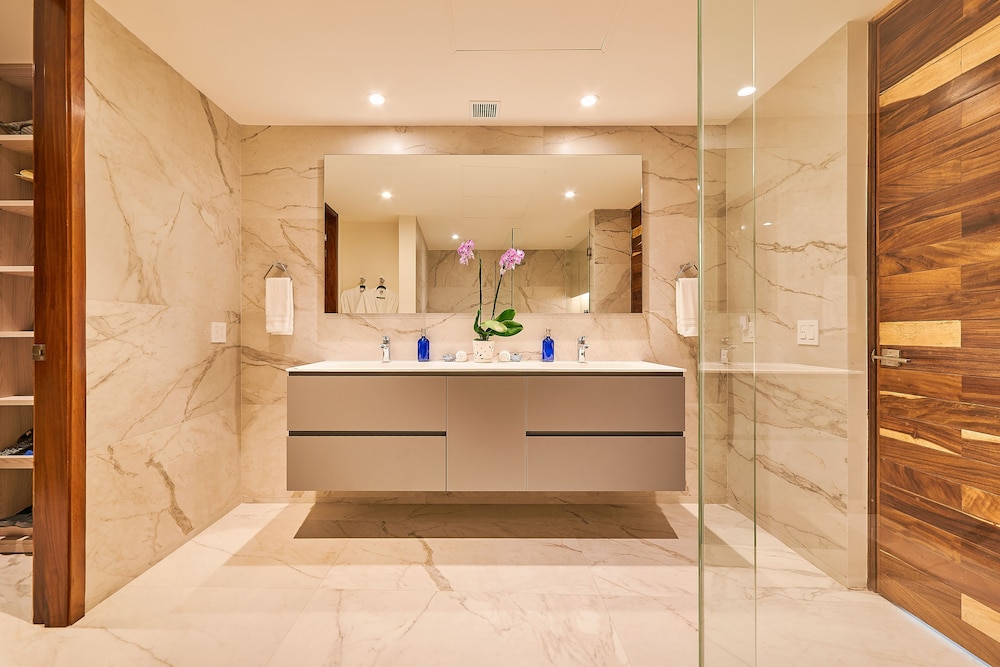 Maxwell Residences at Indah 4/50