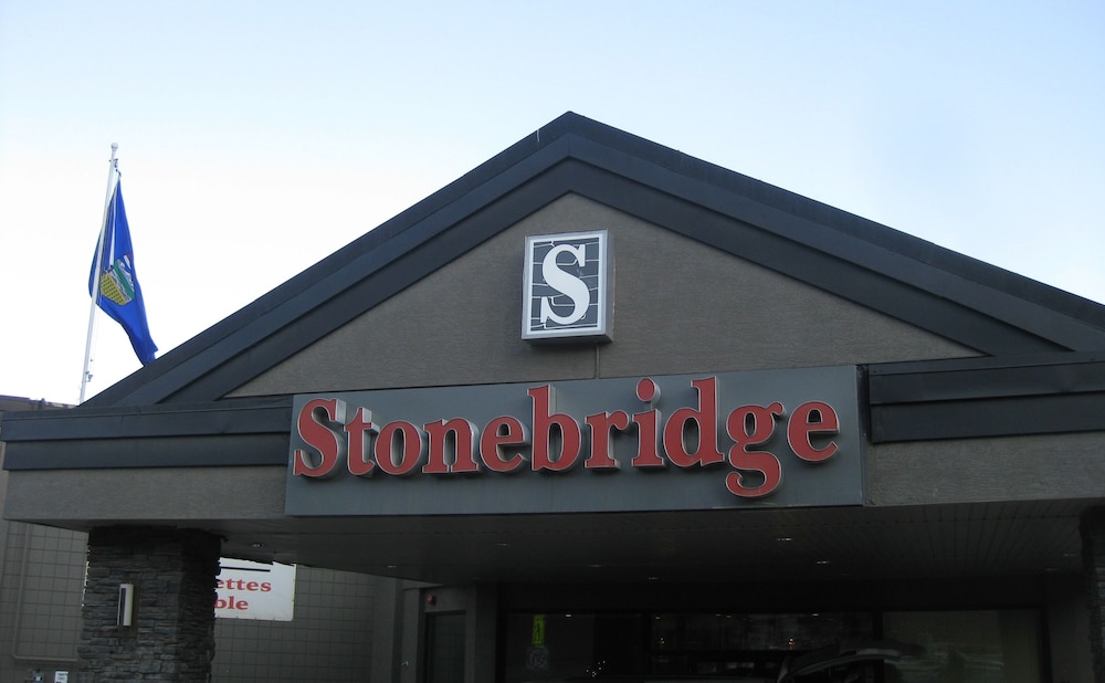 Stonebridge Hotel 2/75
