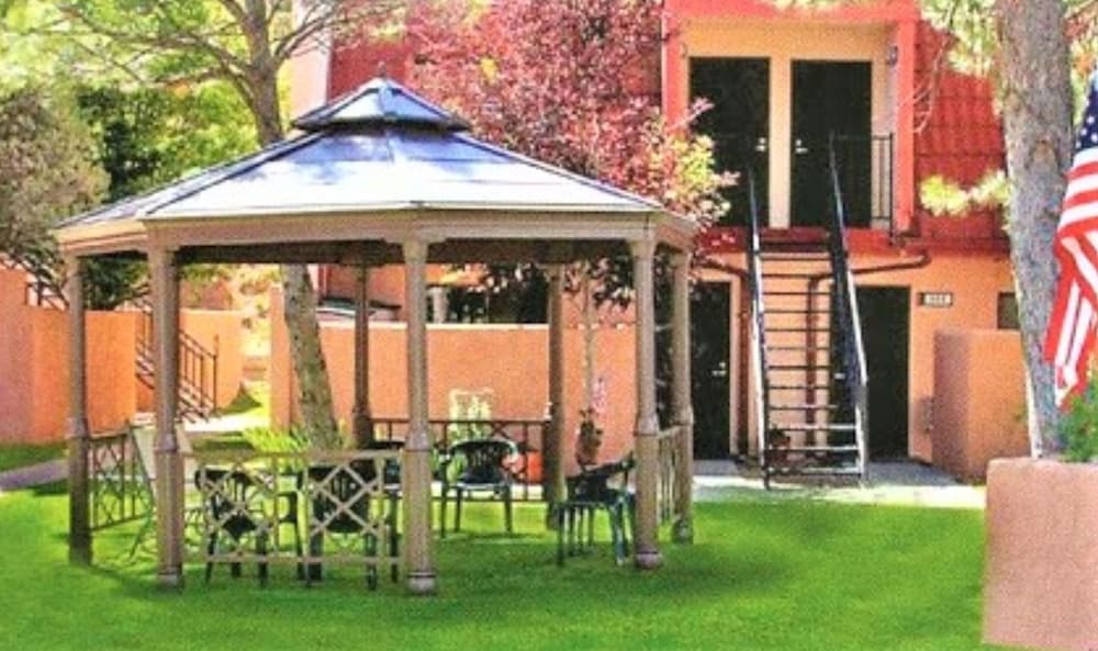 Pinecliff Village Resort 11/69