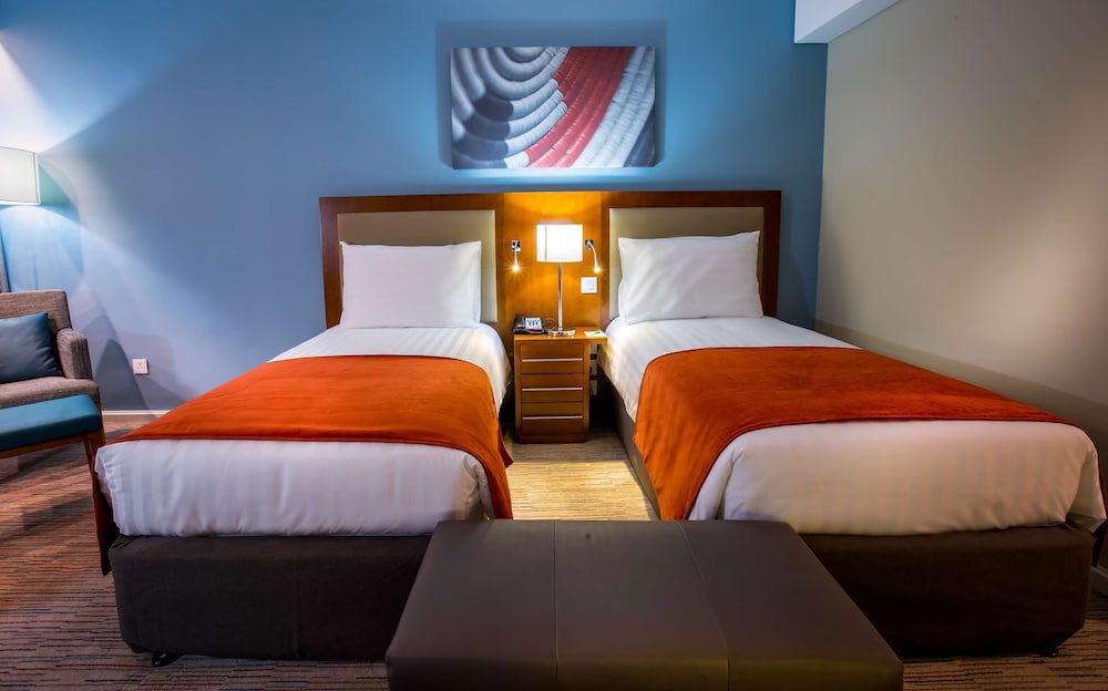 PARK INN BY RADISSON KIGALI 24/65