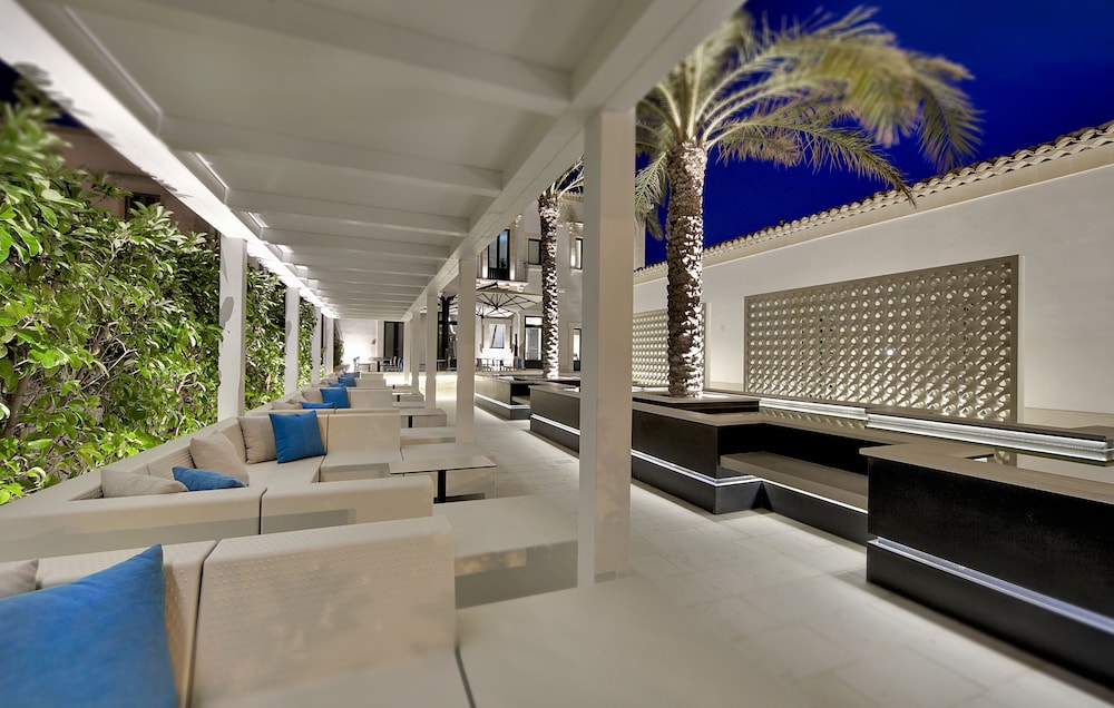 Zafran Boutique Hotel 30/50