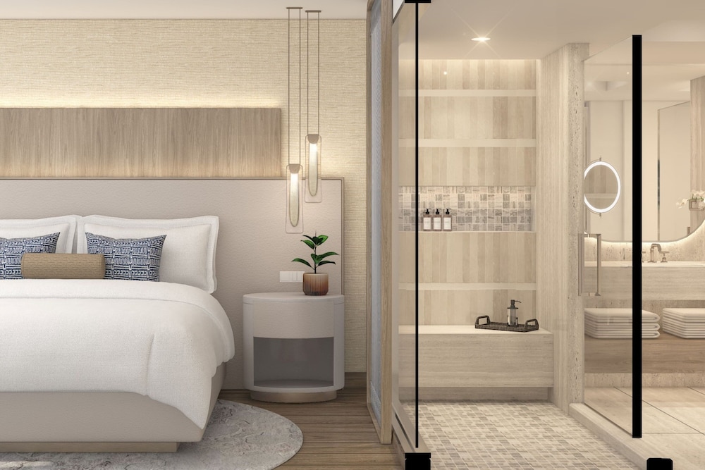 VEA Newport Beach, A Marriott Resort & Spa 7/27
