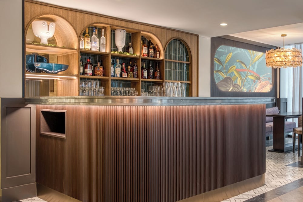Toor Hotel Toronto, Part Of Jdv By Hyatt 4/50